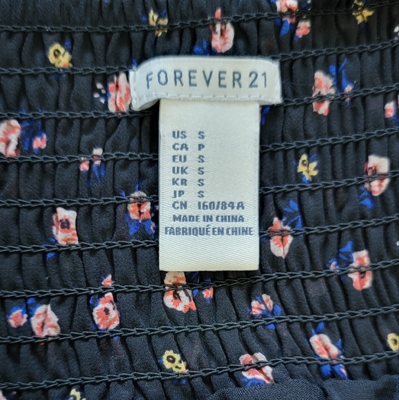 Forever 21 High Low Floral Black Roses Flower Dress Size Small - Picture 5 of 5